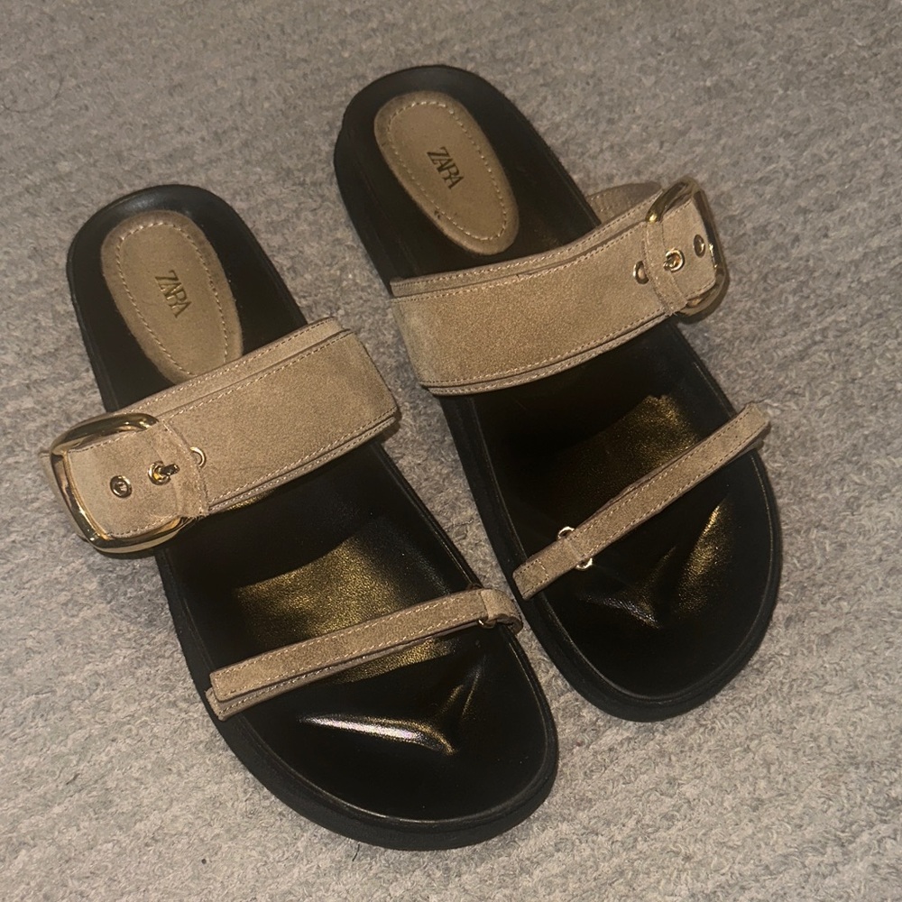 Zara Women's Beige Sandals with Gold Buckle